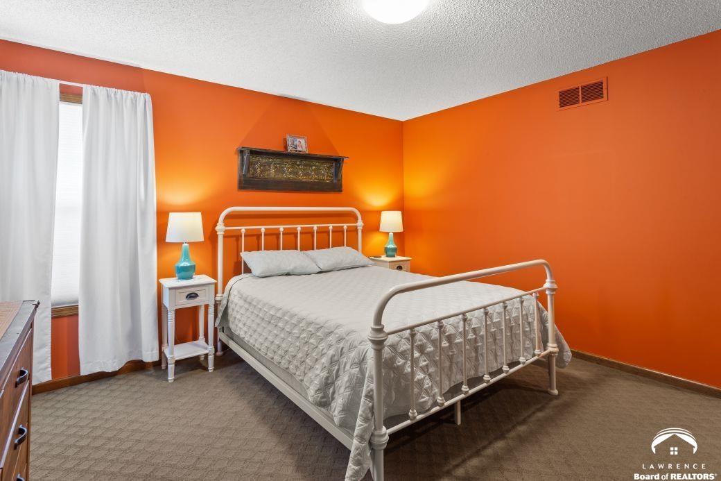 3308 Southeast Peck Road Topeka, KS 66605 - Photo 22 of 32