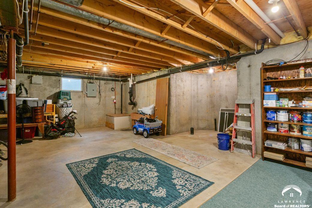 3308 Southeast Peck Road Topeka, KS 66605 - Photo 28 of 32