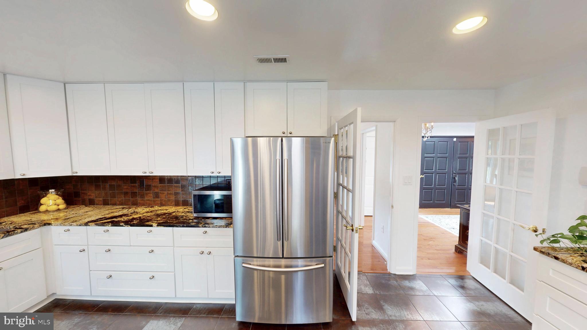 317 Springvale Road Great Falls, VA 22066 - Photo 16 of 98