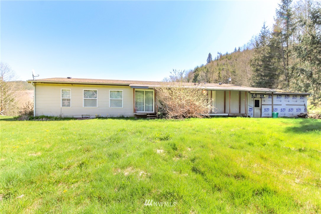 148 Peterman Hill Road Morton, WA 98356 - Photo 3 of 20 Gallery Image 3