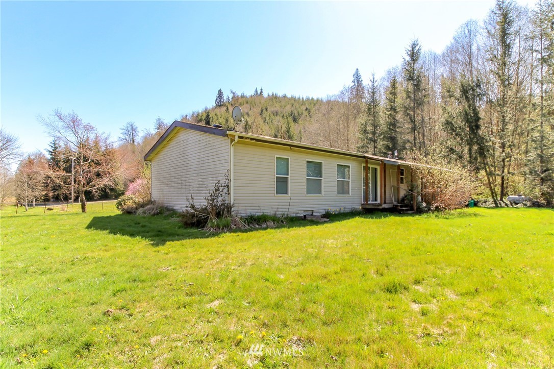 148 Peterman Hill Road Morton, WA 98356 - Photo 4 of 20 Gallery Image 4
