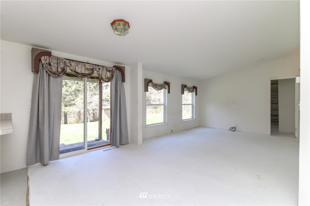 148 Peterman Hill Road Morton, WA 98356 - Photo 9 of 20 Gallery Image 9