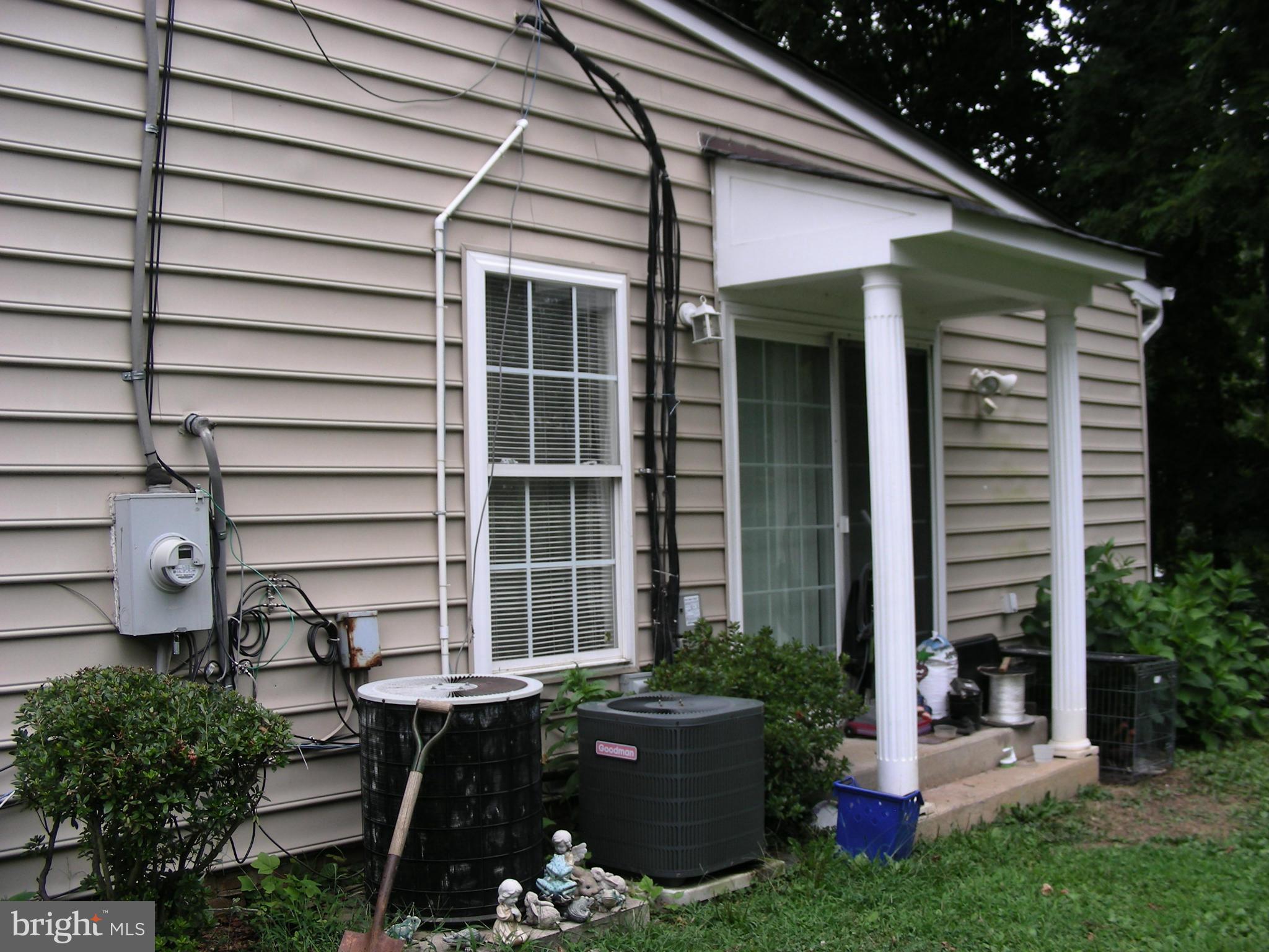 9702 Dilston Road Silver Spring, MD 20903 - Photo 3 of 16 Exterior (General)
