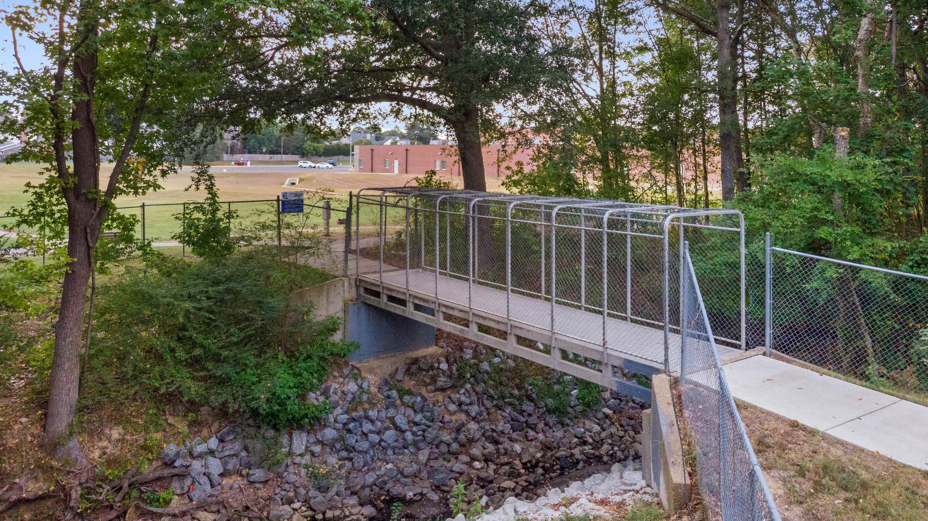 1231 Pinnacle Point Drive Collierville, TN 38017 - Photo 33 of 38