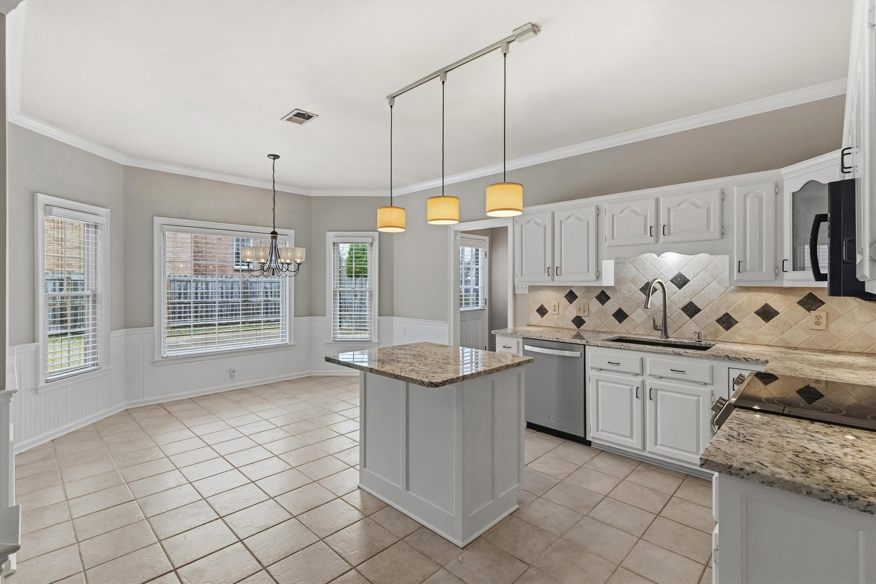 1231 Pinnacle Point Drive Collierville, TN 38017 - Photo 7 of 38