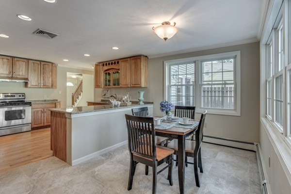 64 Moffatt Road Salem, MA 01970 - Photo 10 of 18 Gallery Image 10