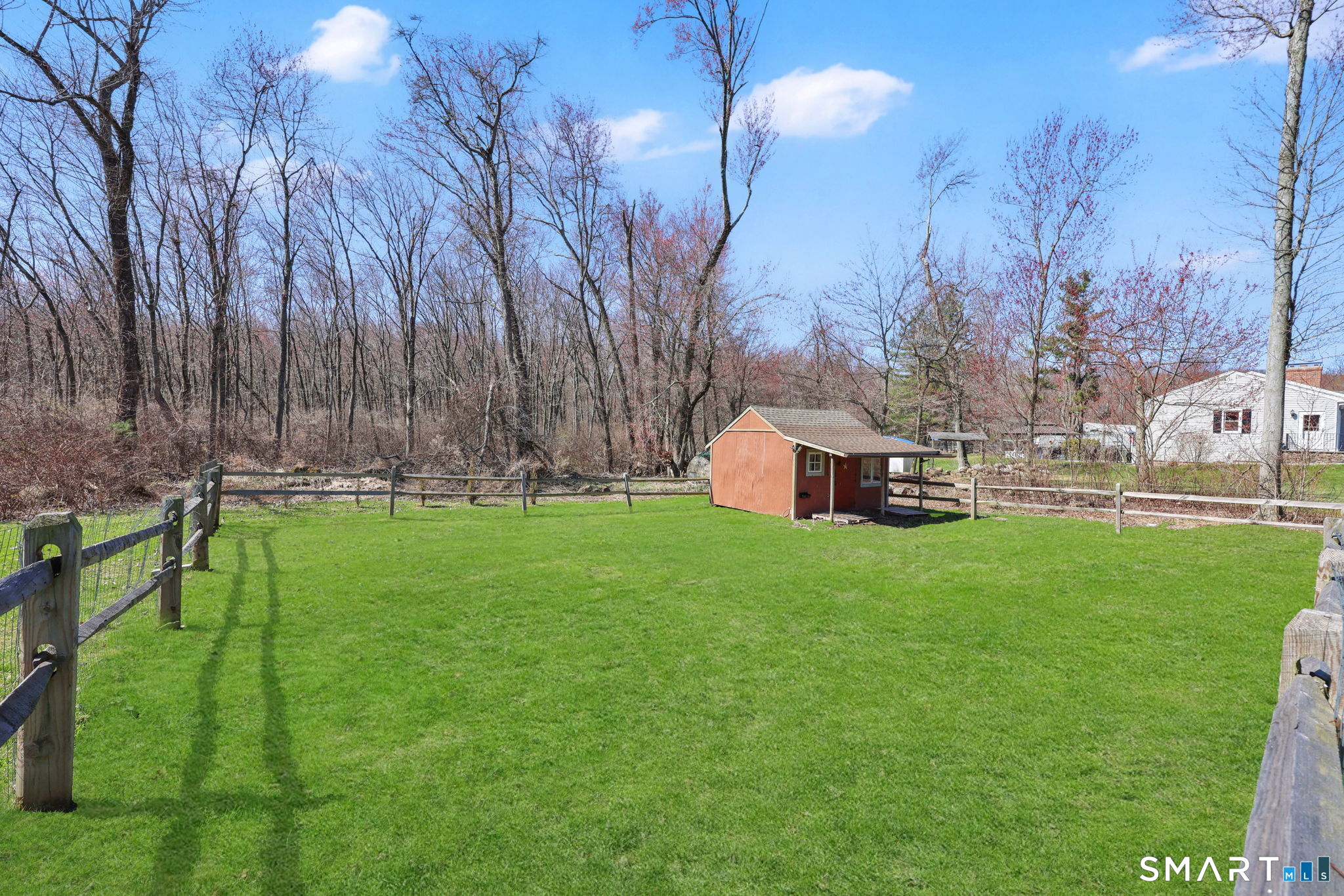 800 Gaylord Mountain Road Hamden, CT 06518 - Photo 36 of 40 a view of a back yard