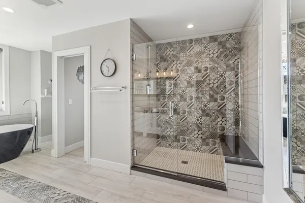 $1,050,000 | 422 Logan Avenue, Geneva, IL 60134