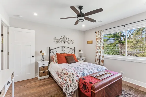 $1,050,000 | 422 Logan Avenue, Geneva, IL 60134