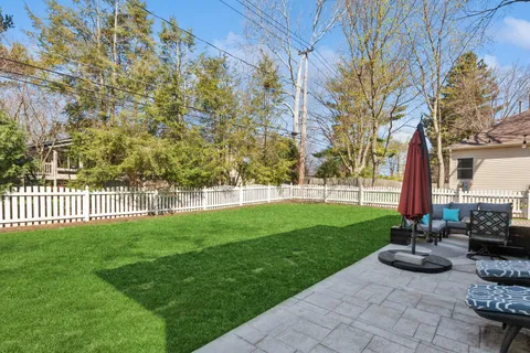 $1,050,000 | 422 Logan Avenue, Geneva, IL 60134