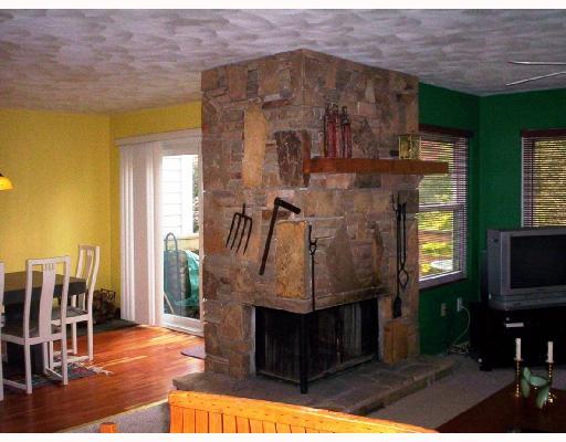 1851 Eagles Ridge Way Hidden Valley, PA 15502 - Photo 4 of 7 Living Room.