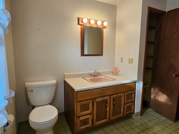 $329,900 | 1823 North Alvin Street, Appleton, WI 54911