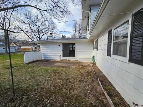 $329,900 | 1823 North Alvin Street, Appleton, WI 54911