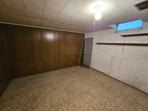 $329,900 | 1823 North Alvin Street, Appleton, WI 54911