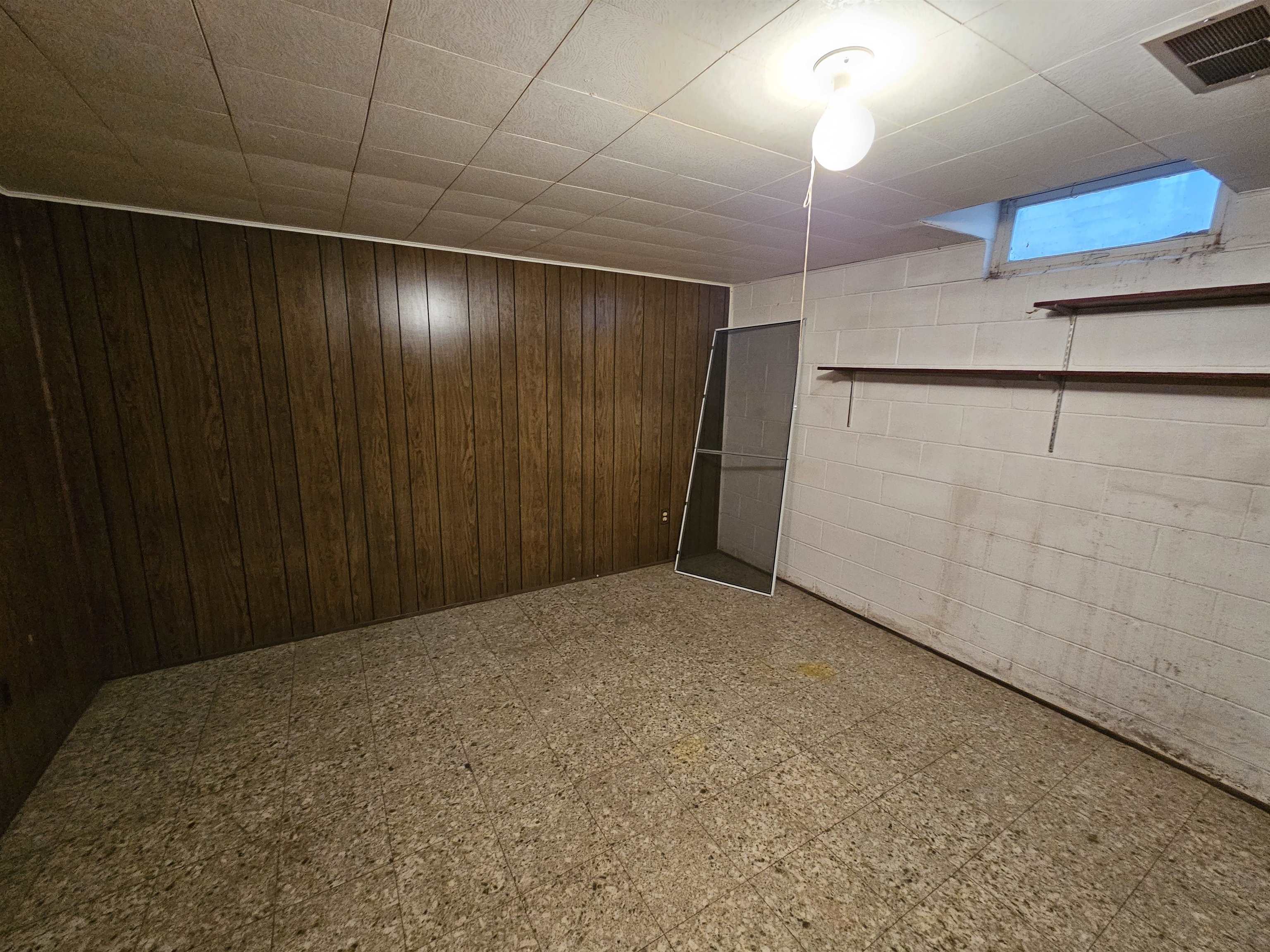 1823 North Alvin Street Appleton, WI 54911 - Photo 36 of 44