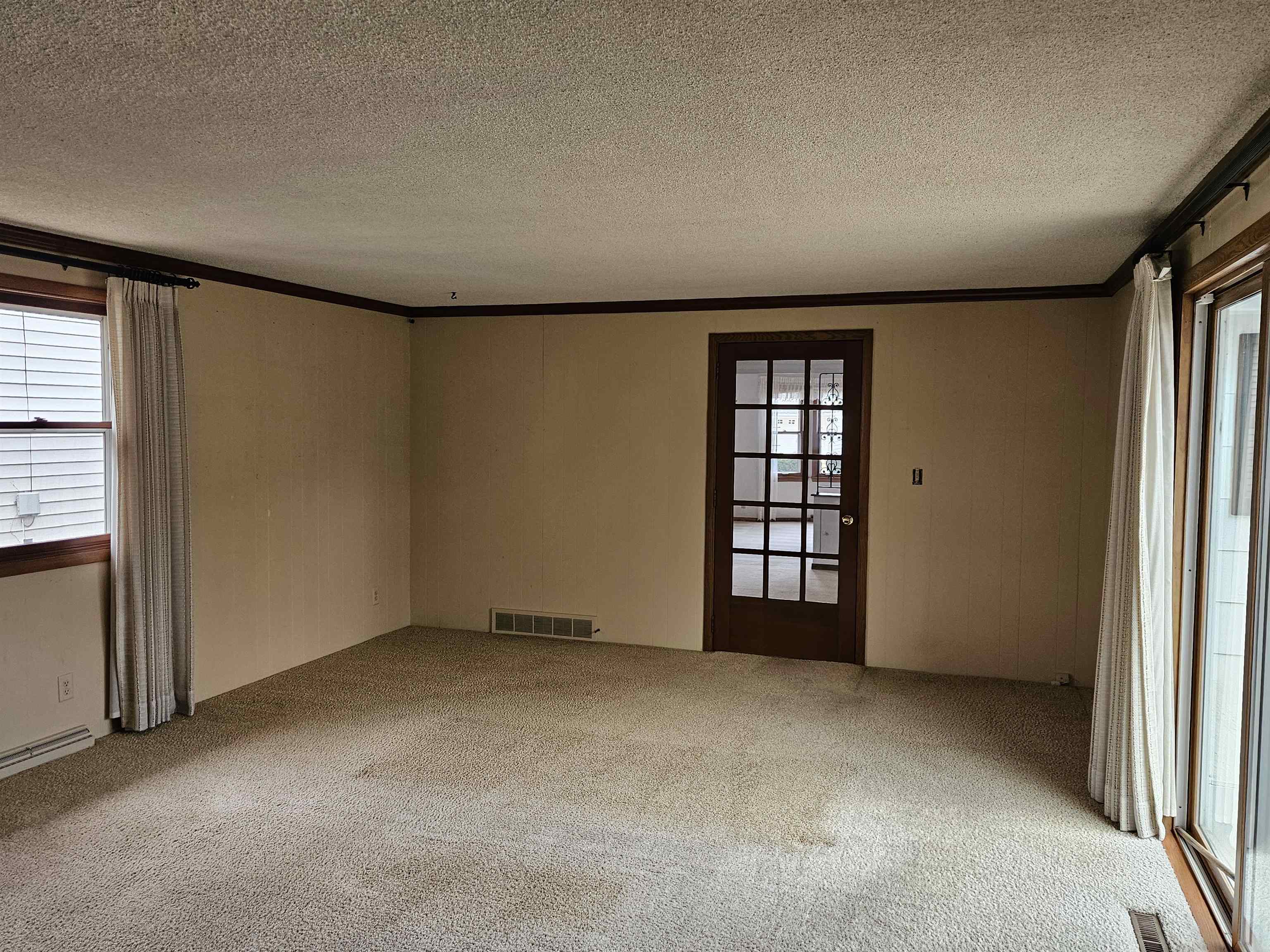 1823 North Alvin Street Appleton, WI 54911 - Photo 8 of 44