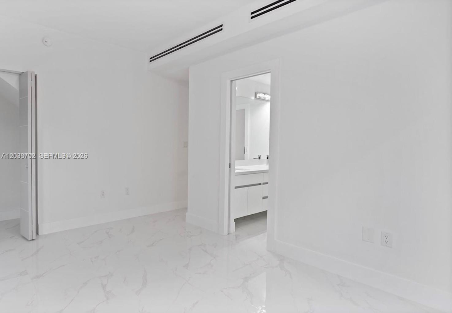 3374 Perry Frow Drive, Unit B Miami, FL 33133 - Photo 17 of 22