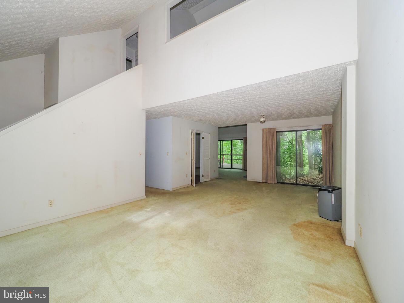 524 Ridge Road Annapolis, MD 21401 - Photo 24 of 58 a view of an empty room with windows