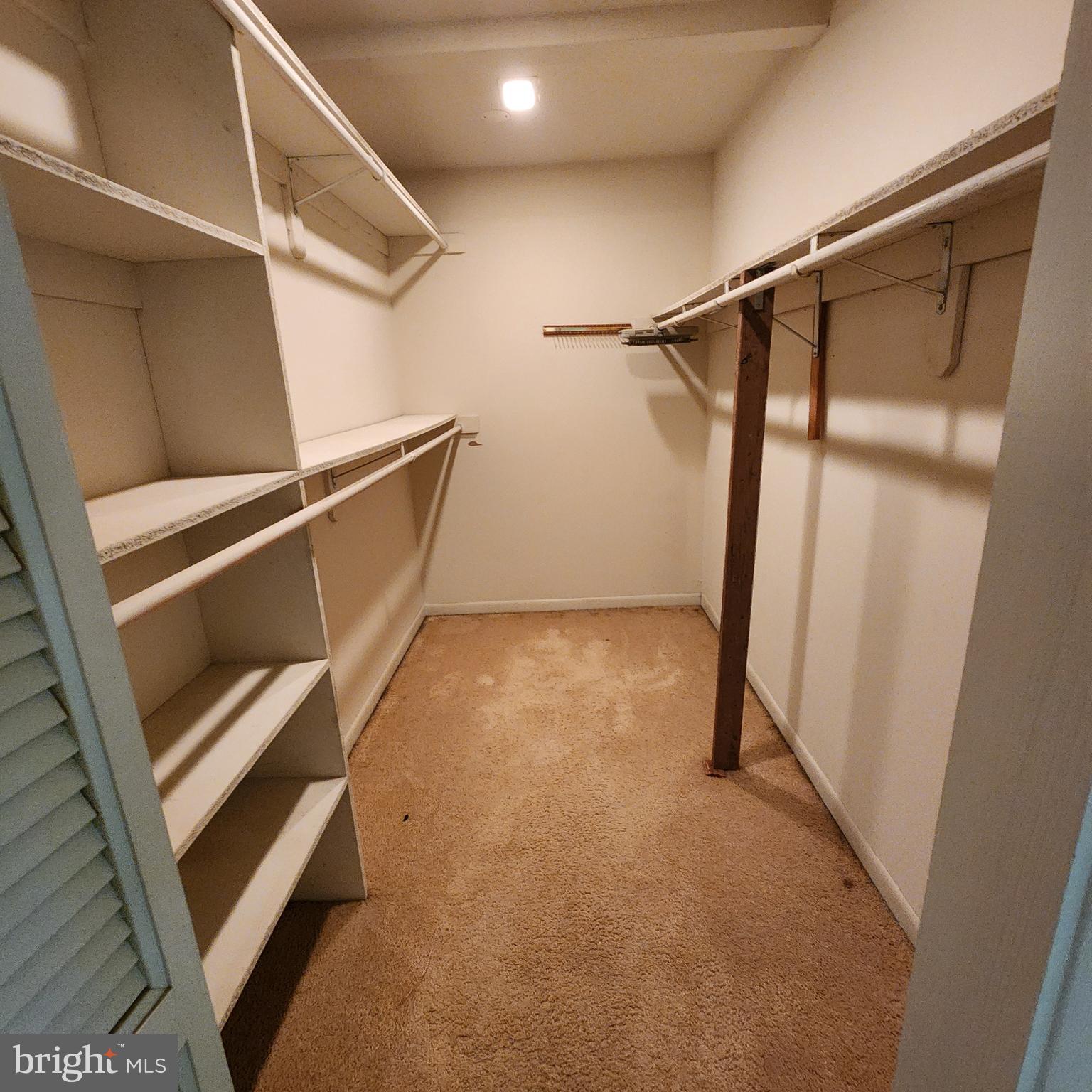 524 Ridge Road Annapolis, MD 21401 - Photo 31 of 58 a view of an empty room