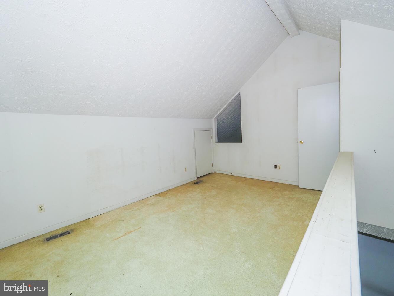 524 Ridge Road Annapolis, MD 21401 - Photo 37 of 58 a view of empty room