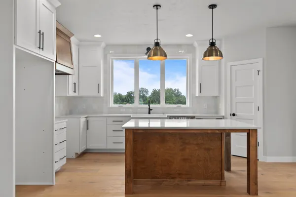 $724,900 | N8872 Galway Lane, Menasha, WI 54952