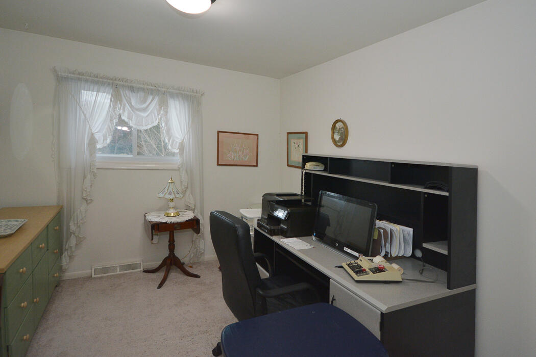 1806 West Kilgore Road Kalamazoo, MI 49008 - Photo 16 of 28 1806wKilgore_18