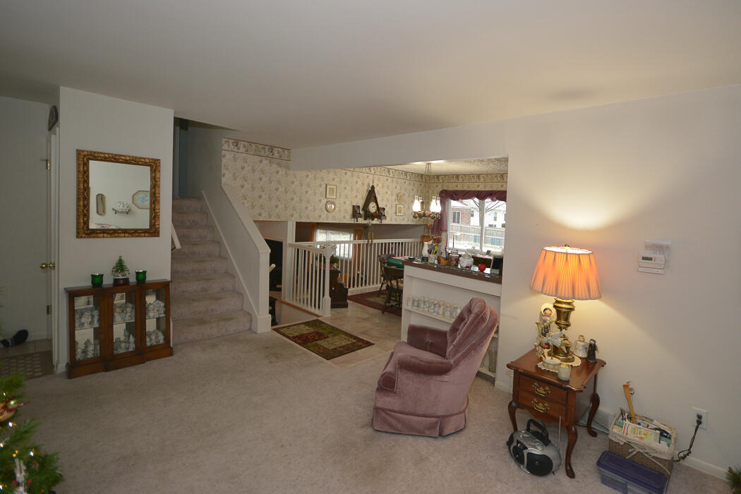 1806 West Kilgore Road Kalamazoo, MI 49008 - Photo 4 of 28 1806wKilgore_06