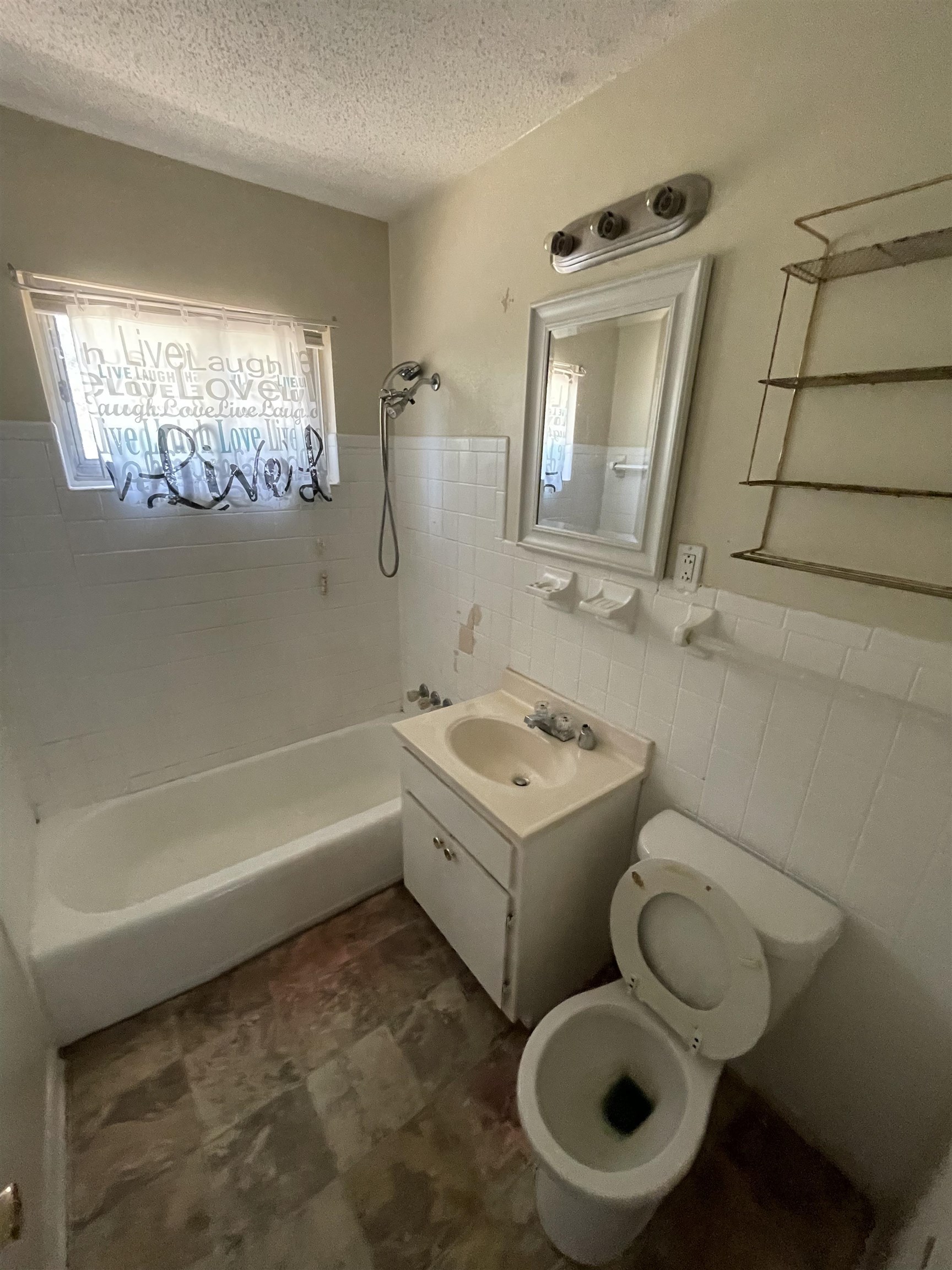 4170 Chippewa Road Memphis, TN 38118 - Photo 7 of 10 Gallery Image 7