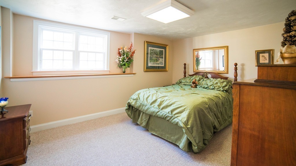 75 Spring Street Shrewsbury, MA 01545 - Photo 27 of 30 Gallery Image 27