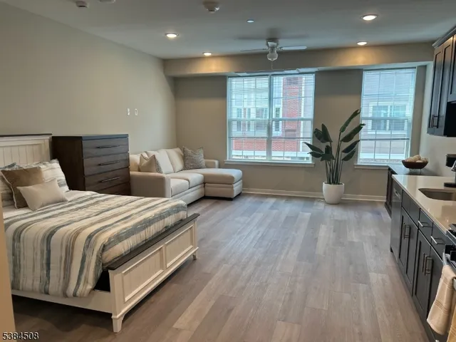 $2,500 | 10 Kings Bridge Road, Unit 206, Fairfield, NJ 07004