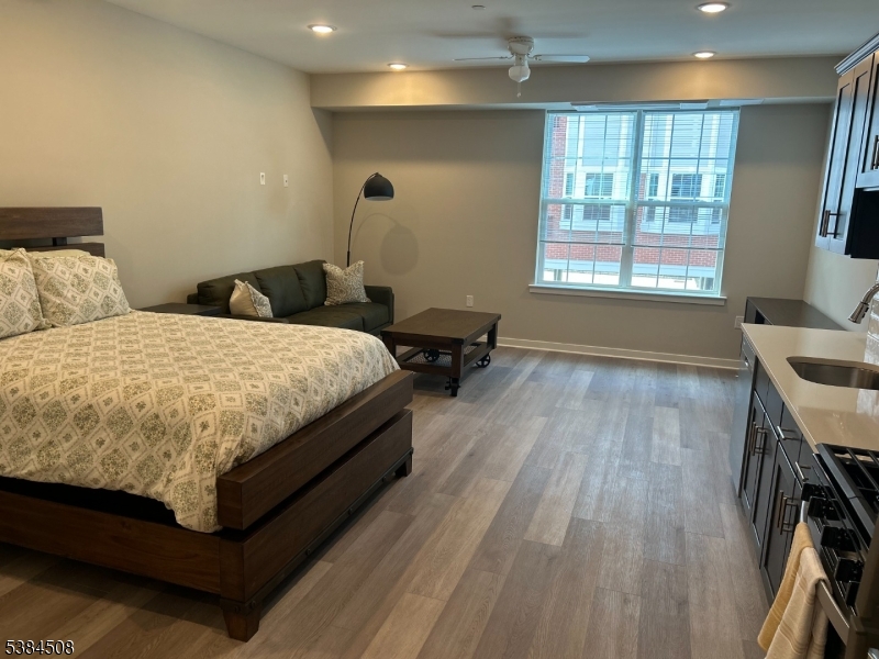 10 Kings Bridge Road, Unit 206 Fairfield, NJ 07004 - Photo 6 of 10