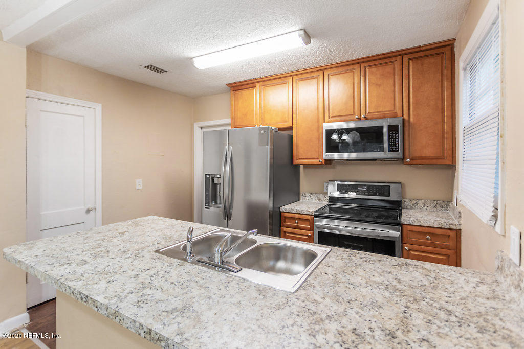 2908 Barrett Road Jacksonville, FL 32246 - Photo 8 of 16 2908 Barrett Rd (8)-SMALL