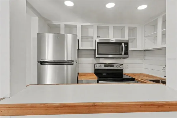 $150,000 | 2535 North Alafaya Trail, Unit 66, Orlando, FL 32826