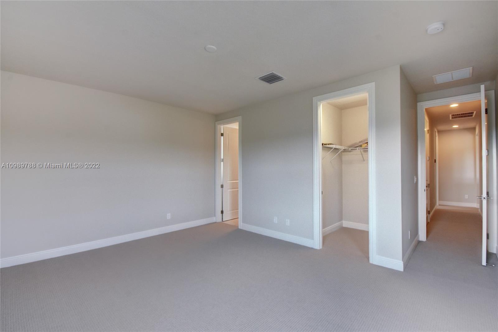 17805 Rolling Oaks Estates Dr Ranches Southwest Ranches, FL 33331 - Photo 36 of 49 a view of an empty room