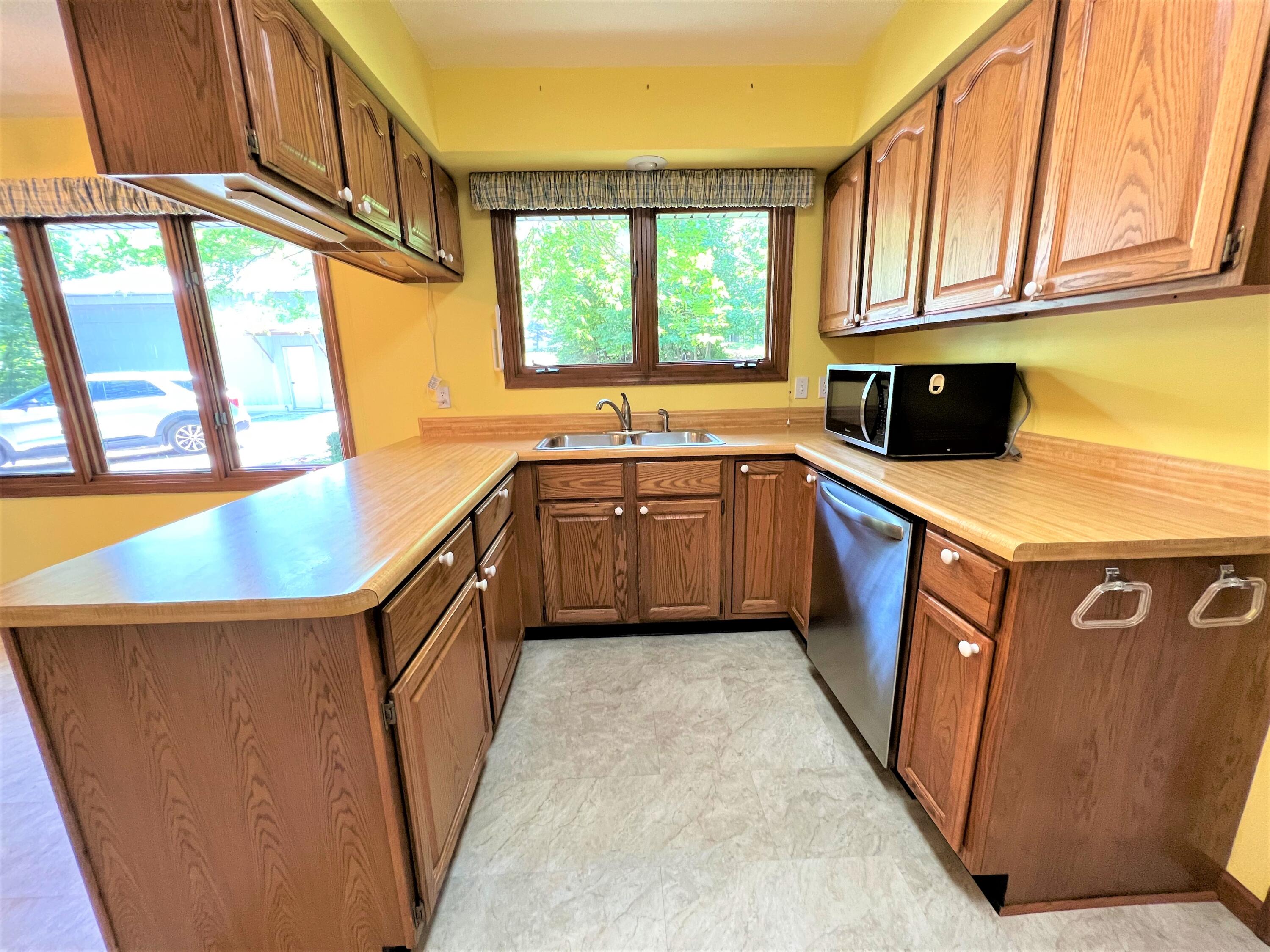 12813 Highway 23 Cheboygan, MI 49721 - Photo 19 of 66 Gallery Image 19