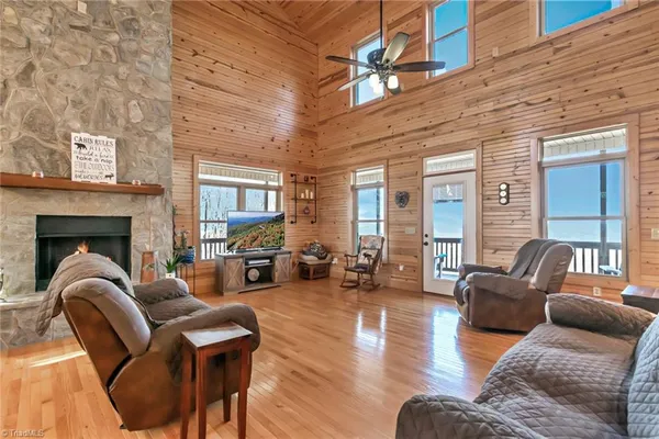 $578,000 | 658 Green Point Lane, Boomer, NC 28606