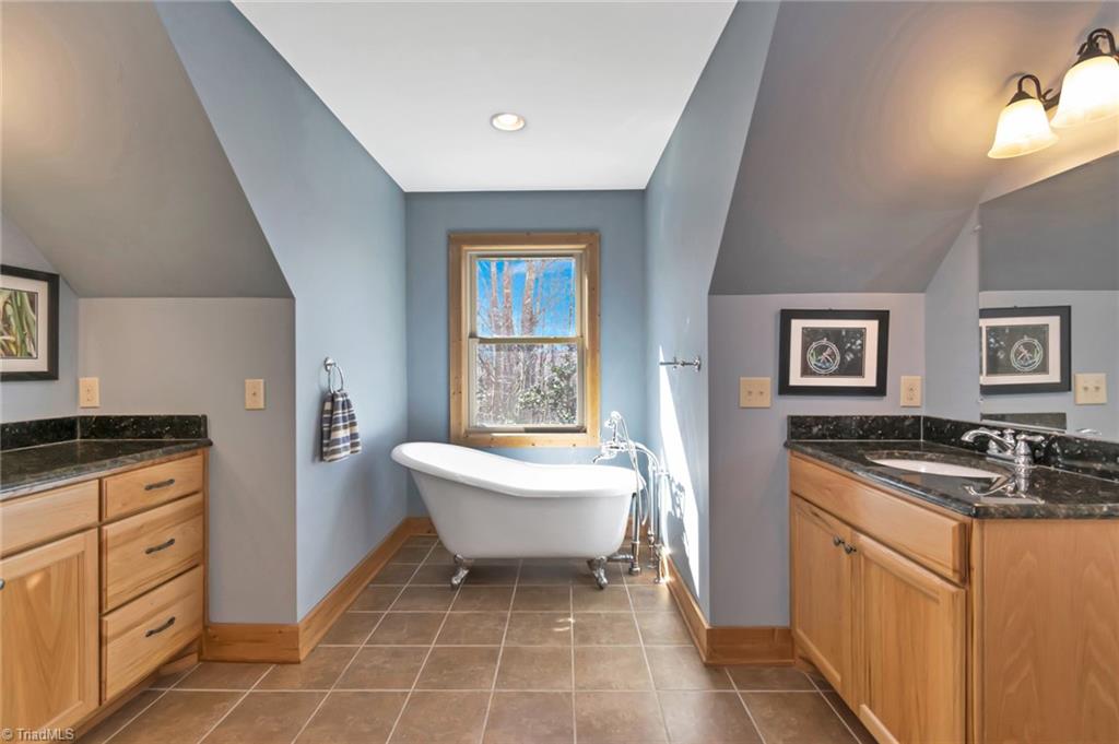 658 Green Point Lane Boomer, NC 28606 - Photo 26 of 50