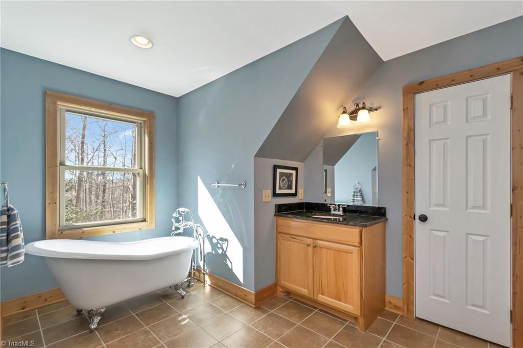 658 Green Point Lane Boomer, NC 28606 - Photo 27 of 50