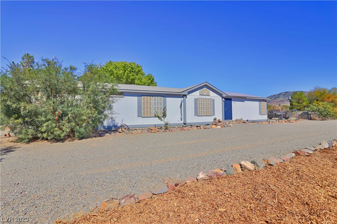 710 Bunarch Road Pahrump, NV 89060 - Photo 3 of 55