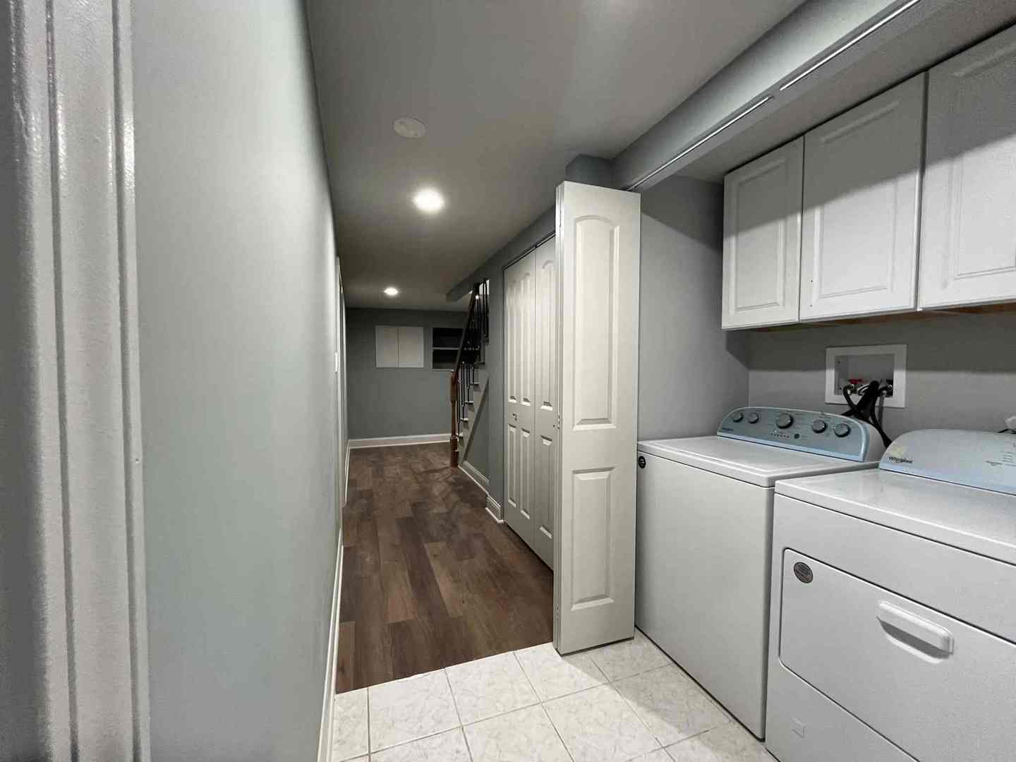 1446 West Irving Park Road, Unit 1 Chicago, IL 60613 - Photo 45 of 45 a view of hallway with washer and dryer