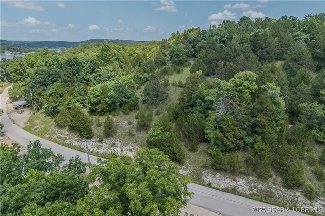 $165,000 | Tbd Robin Hood Lane, Roach, MO 65787