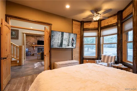 $1,499,000 | 325 Stony Creek Road, Big Bear Lake, CA 92315