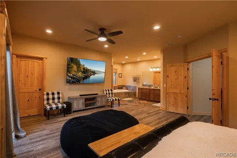 $1,499,000 | 325 Stony Creek Road, Big Bear Lake, CA 92315