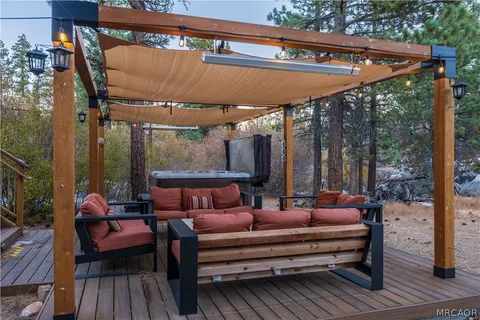 $1,499,000 | 325 Stony Creek Road, Big Bear Lake, CA 92315