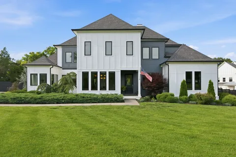 $2,995,000 | 848 West Hillwood Drive, Nashville, TN 37209