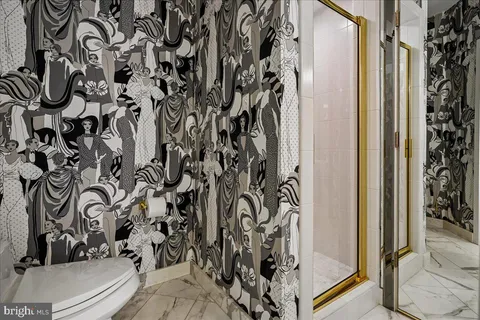 $2,500,000 | 9100 Aldershot Drive, Bethesda, MD 20817