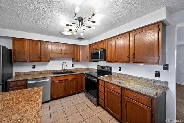 $462,000 | 8931 Hastings Way, Westminster, CO 80031