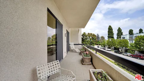 $1,599,000 | 2350 Century Hill, Los Angeles, CA 90067