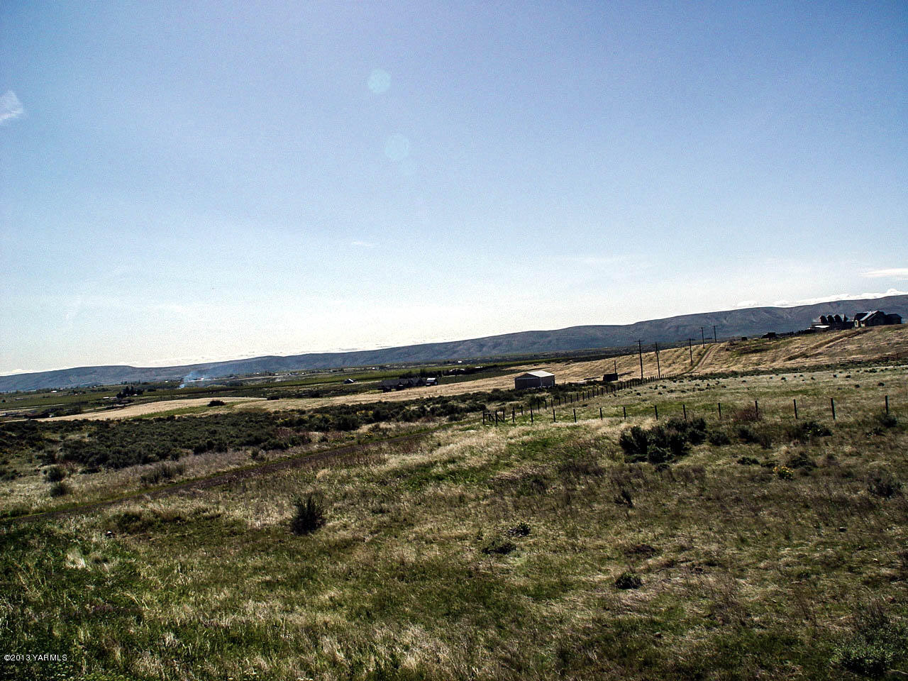 531 Winchester Road Yakima, WA 98908 - Photo 17 of 35 a view of an ocean