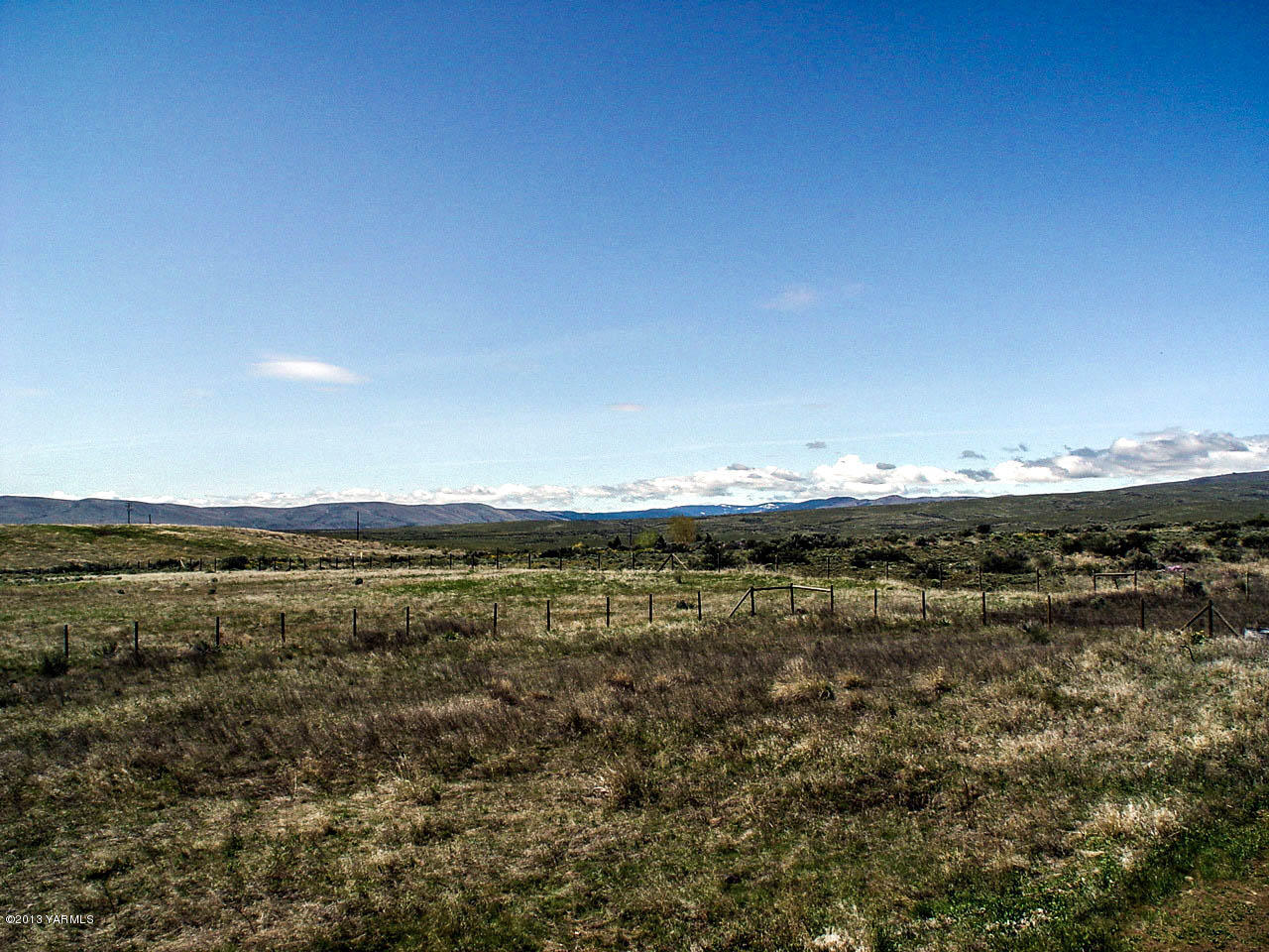531 Winchester Road Yakima, WA 98908 - Photo 18 of 35 a view of an ocean